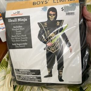 Way to celebrate skull ninja boy’s
L10/12 halloween costume cosplay
Dress Up